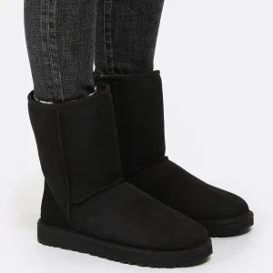 UGG Bottines Classic Short II Noir Acheter 17