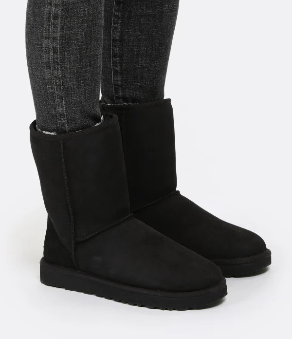 UGG Bottines Classic Short II Noir Acheter 6